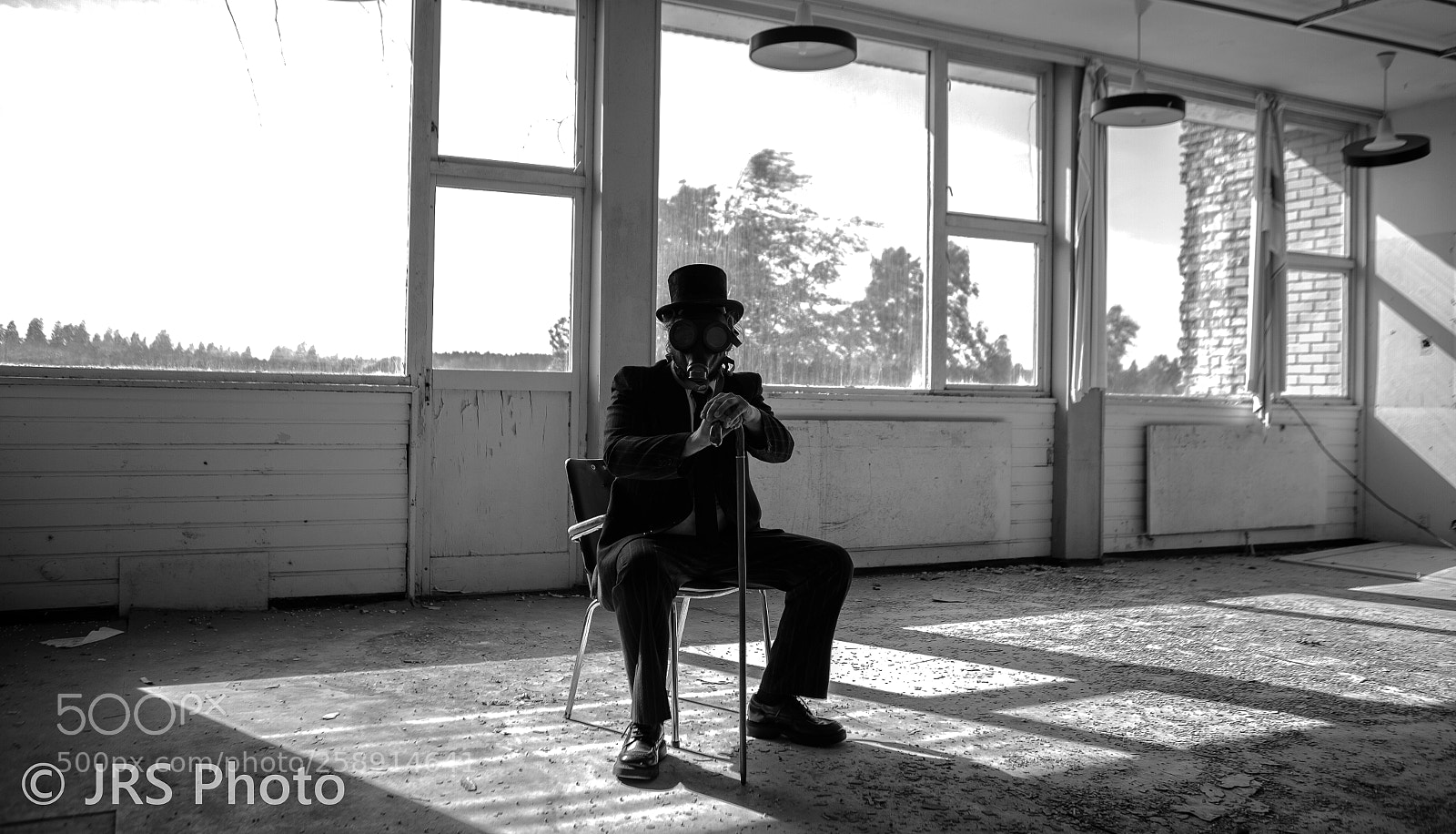 Canon EOS 6D sample photo. Schools out photography