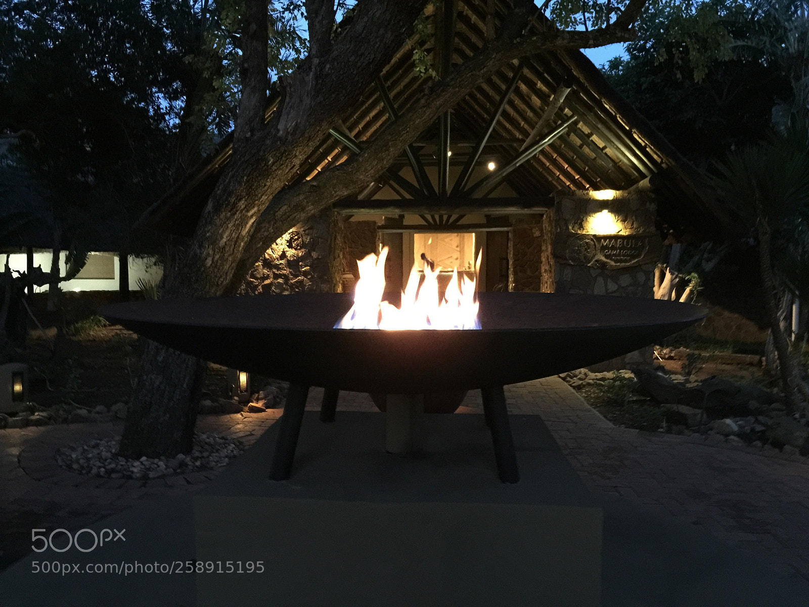 Apple iPhone 6 Plus sample photo. Mabulas’s lodge photography