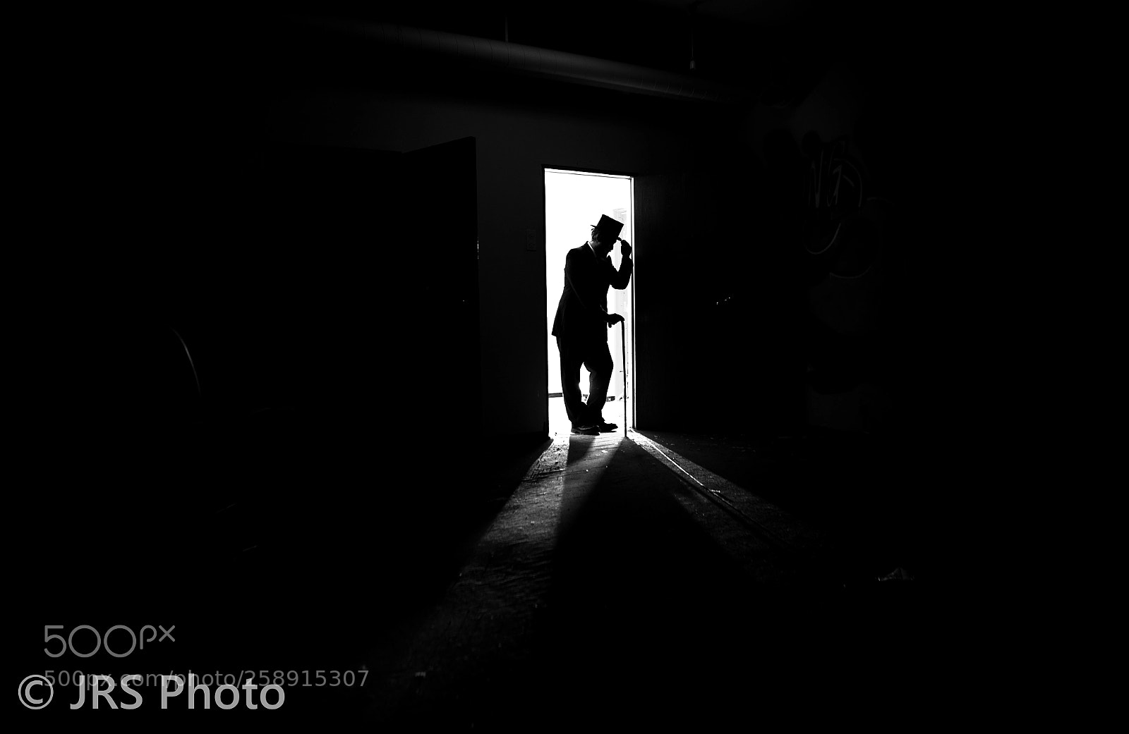 Canon EOS 6D sample photo. Dark greetings photography