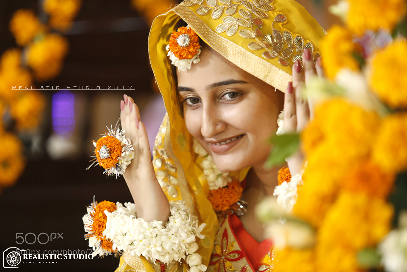 Canon EOS 6D sample photo. Realistic studio photography