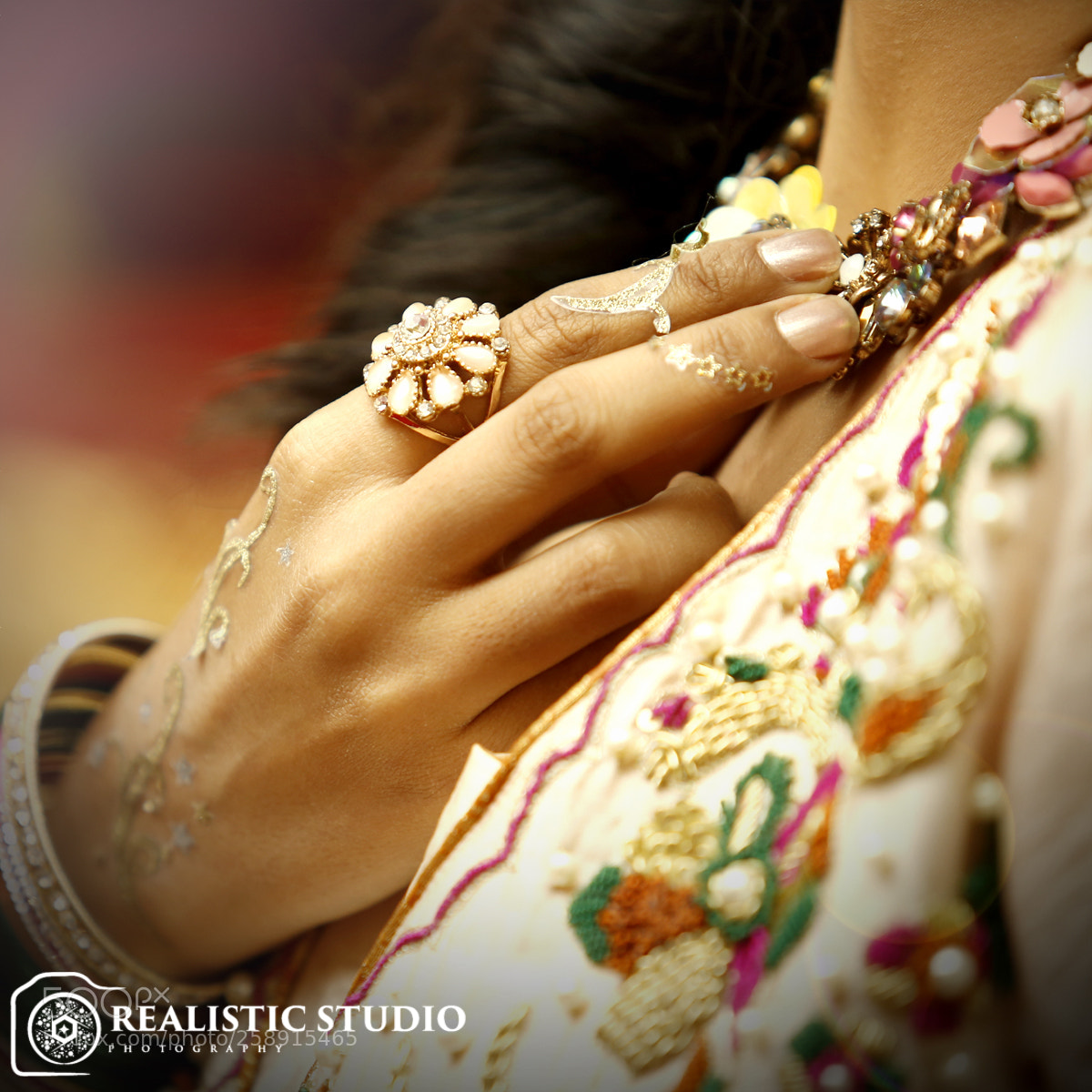 Canon EOS 6D sample photo. Realistic studio photography