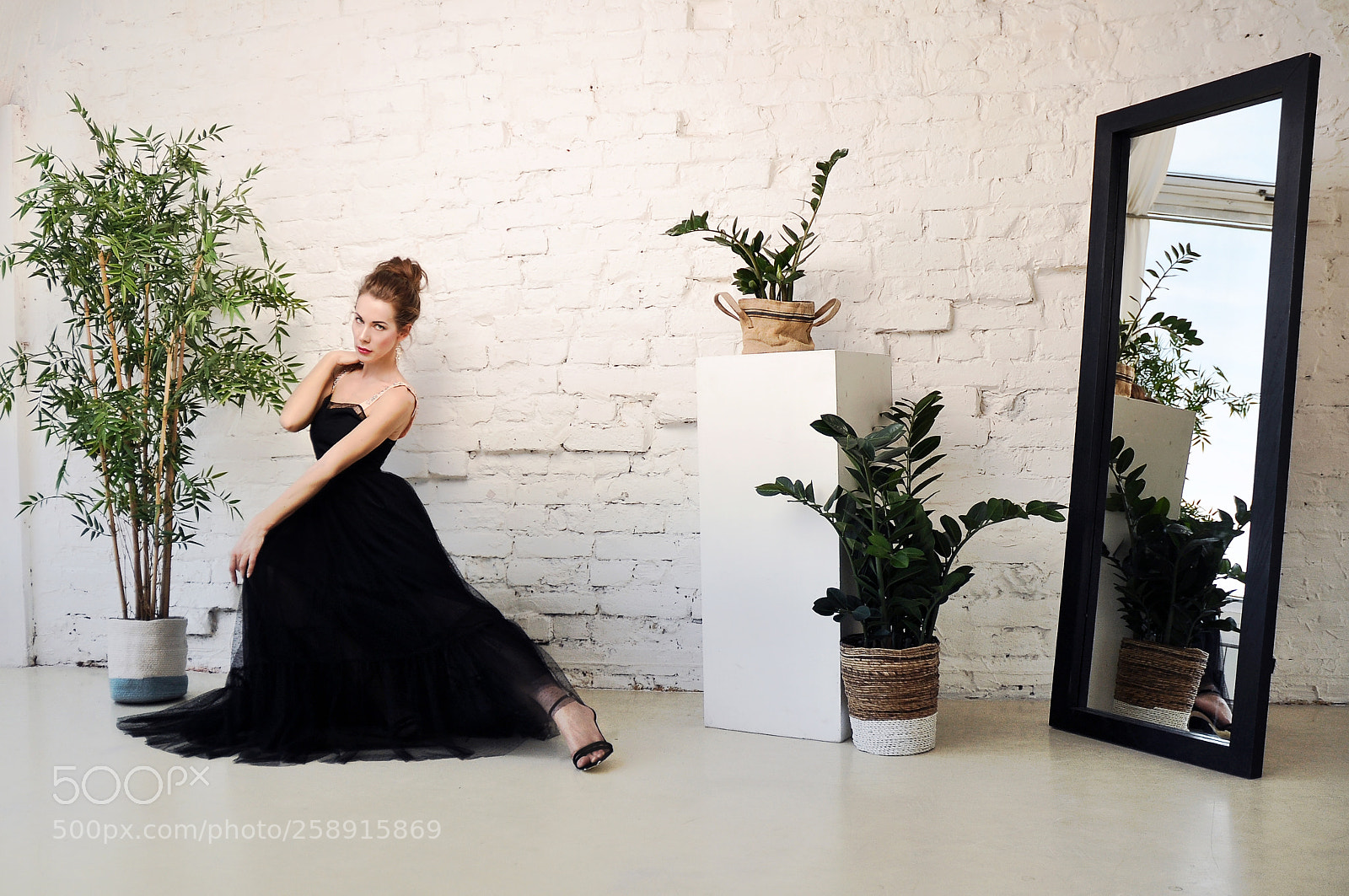 Nikon D90 sample photo. White wall photography