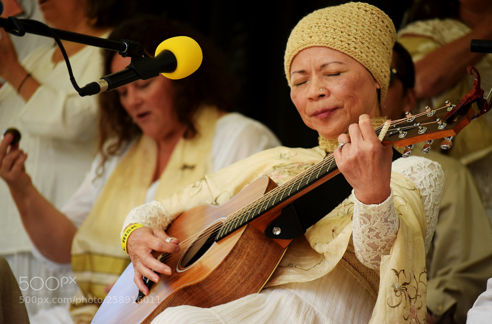 Nikon D3300 sample photo. Evelie sings photography
