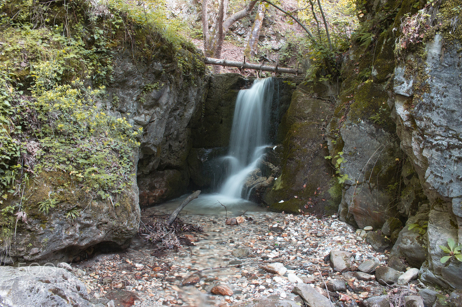 Canon EOS 600D (Rebel EOS T3i / EOS Kiss X5) sample photo. Waterfall photography