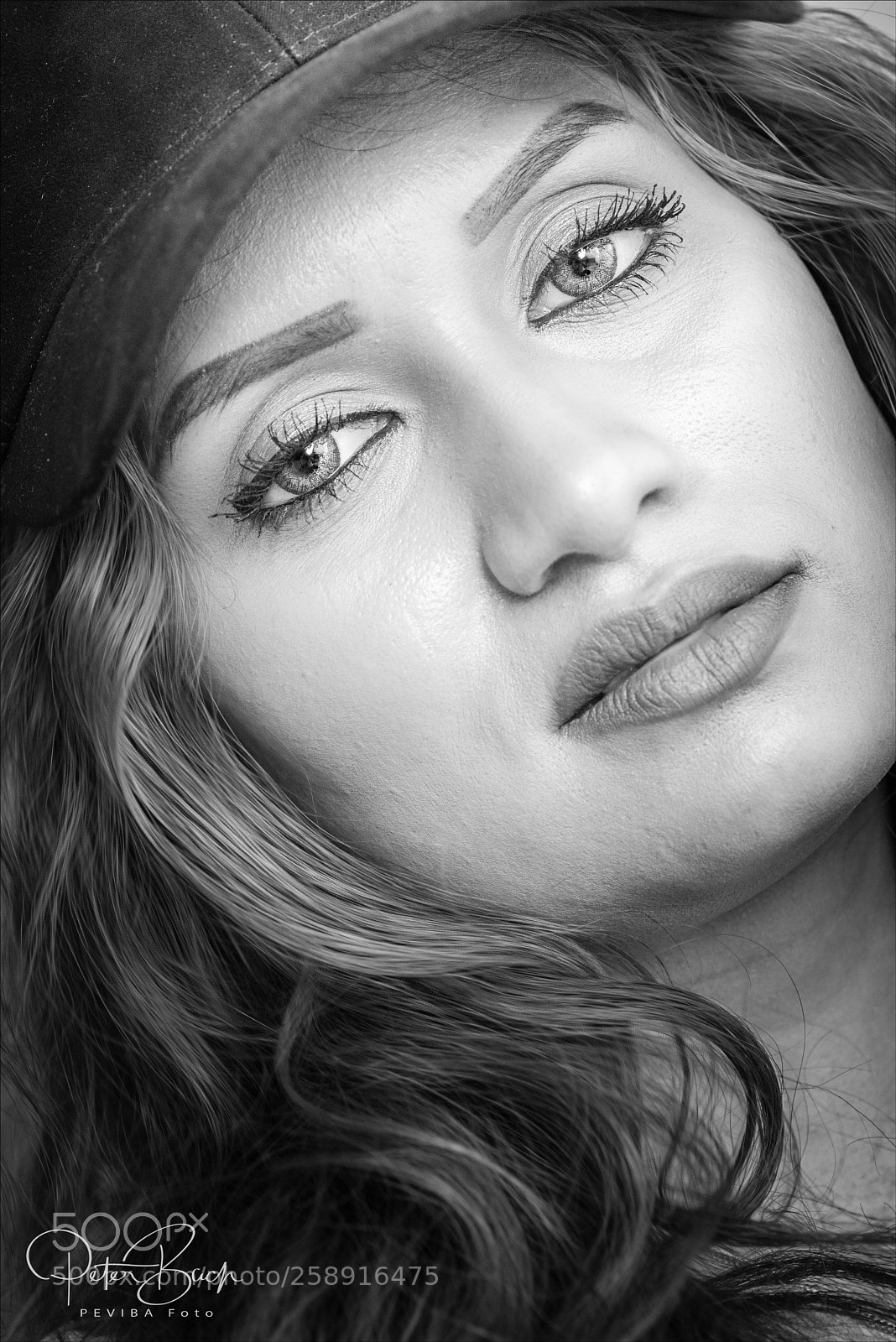 Nikon D800 sample photo. Girl with cap photography