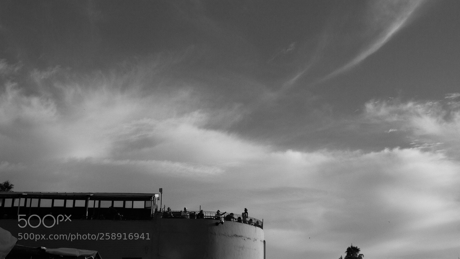 Canon EOS 700D (EOS Rebel T5i / EOS Kiss X7i) sample photo. Boat in marakech photography