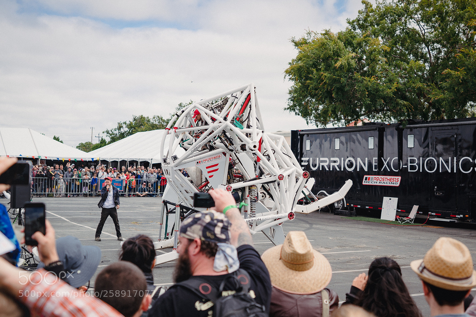 Sony a7R III sample photo. Exo-bionic photography