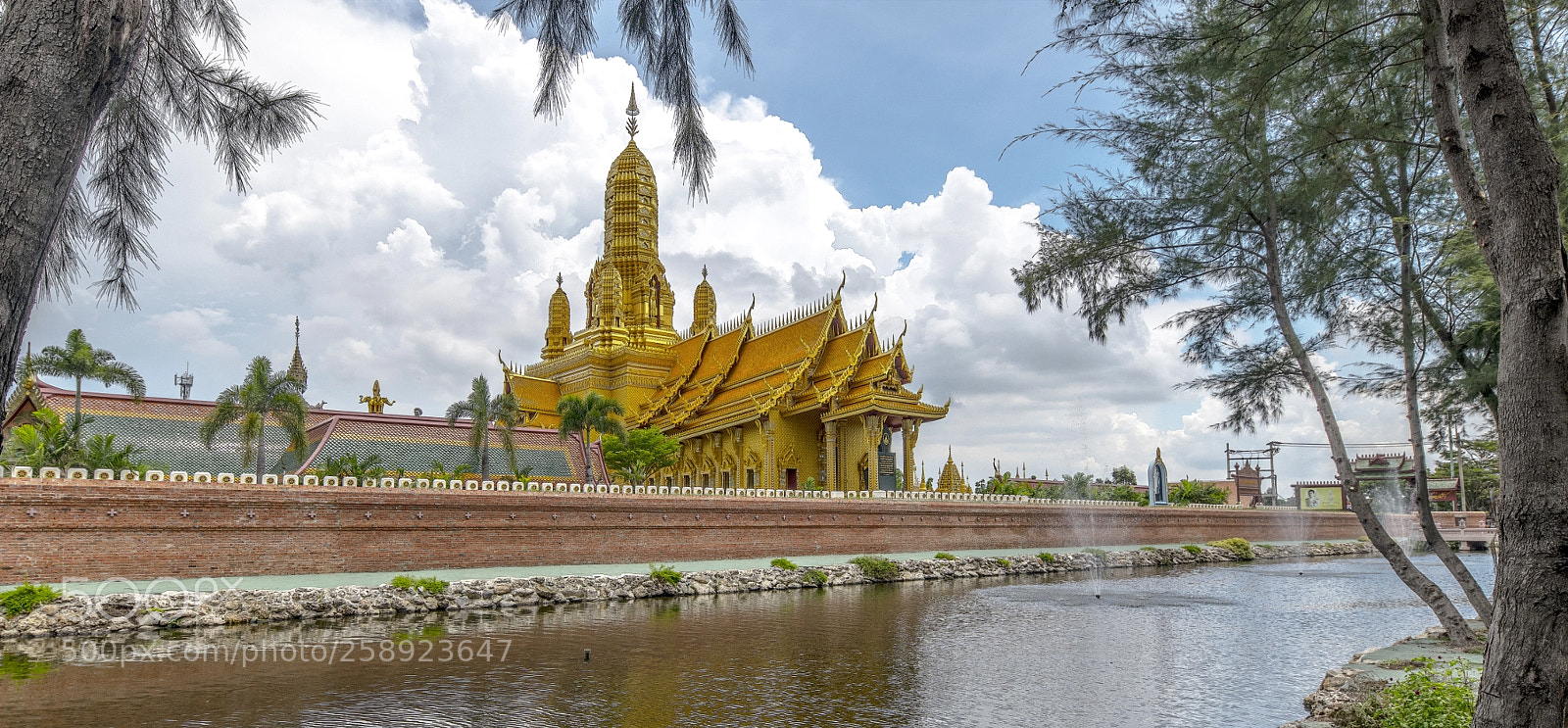 Nikon D850 sample photo. Un temple parmi les photography