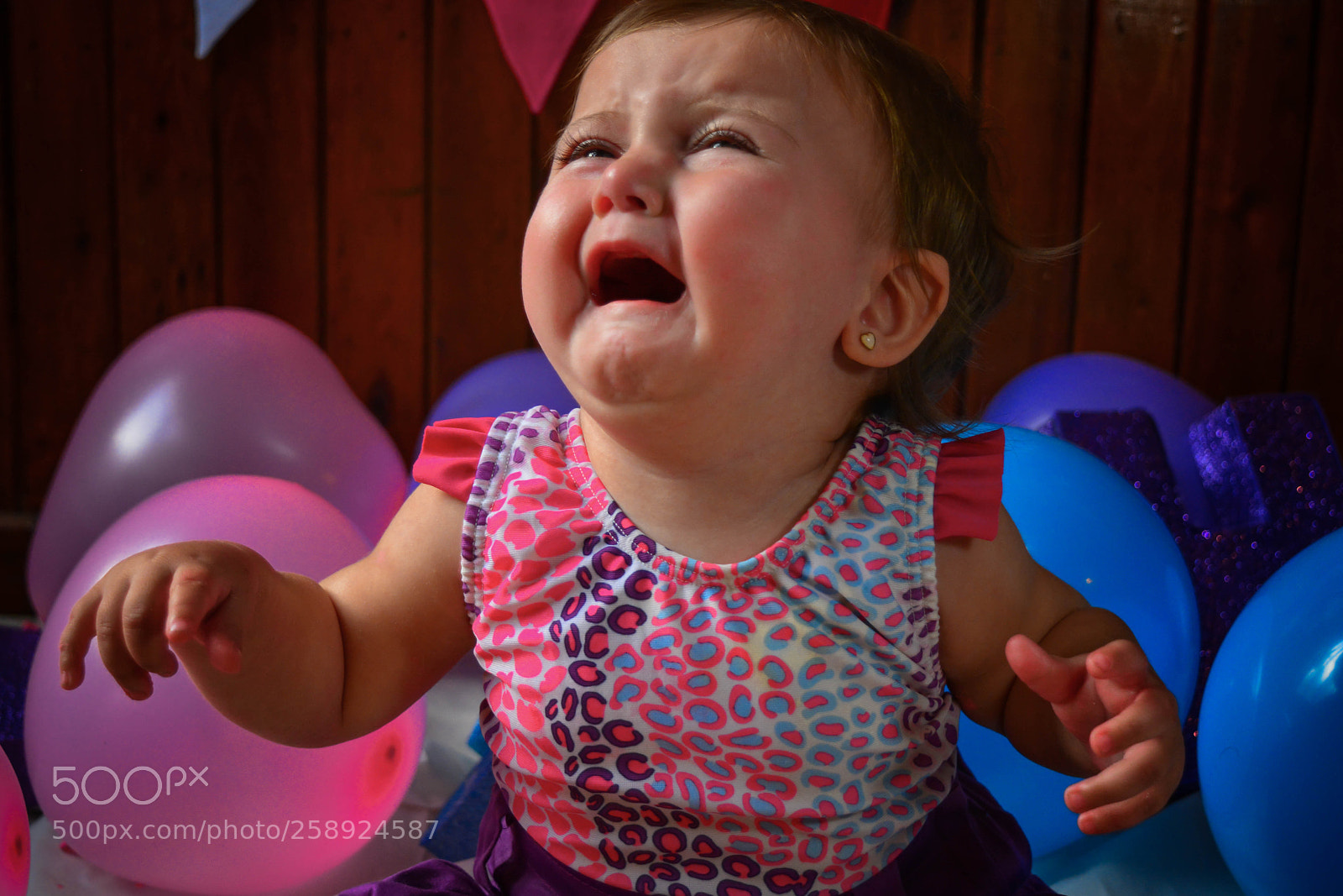 Nikon D5200 sample photo. Crying photography