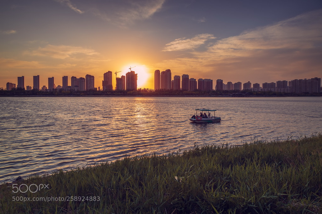 Canon EOS 6D Mark II sample photo. Sunset photography