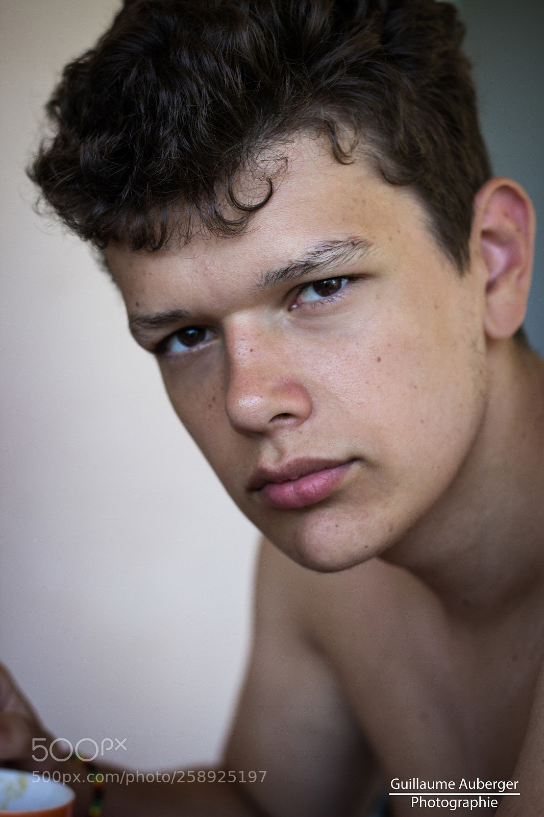 Canon EOS 600D (Rebel EOS T3i / EOS Kiss X5) sample photo. Morning face photography