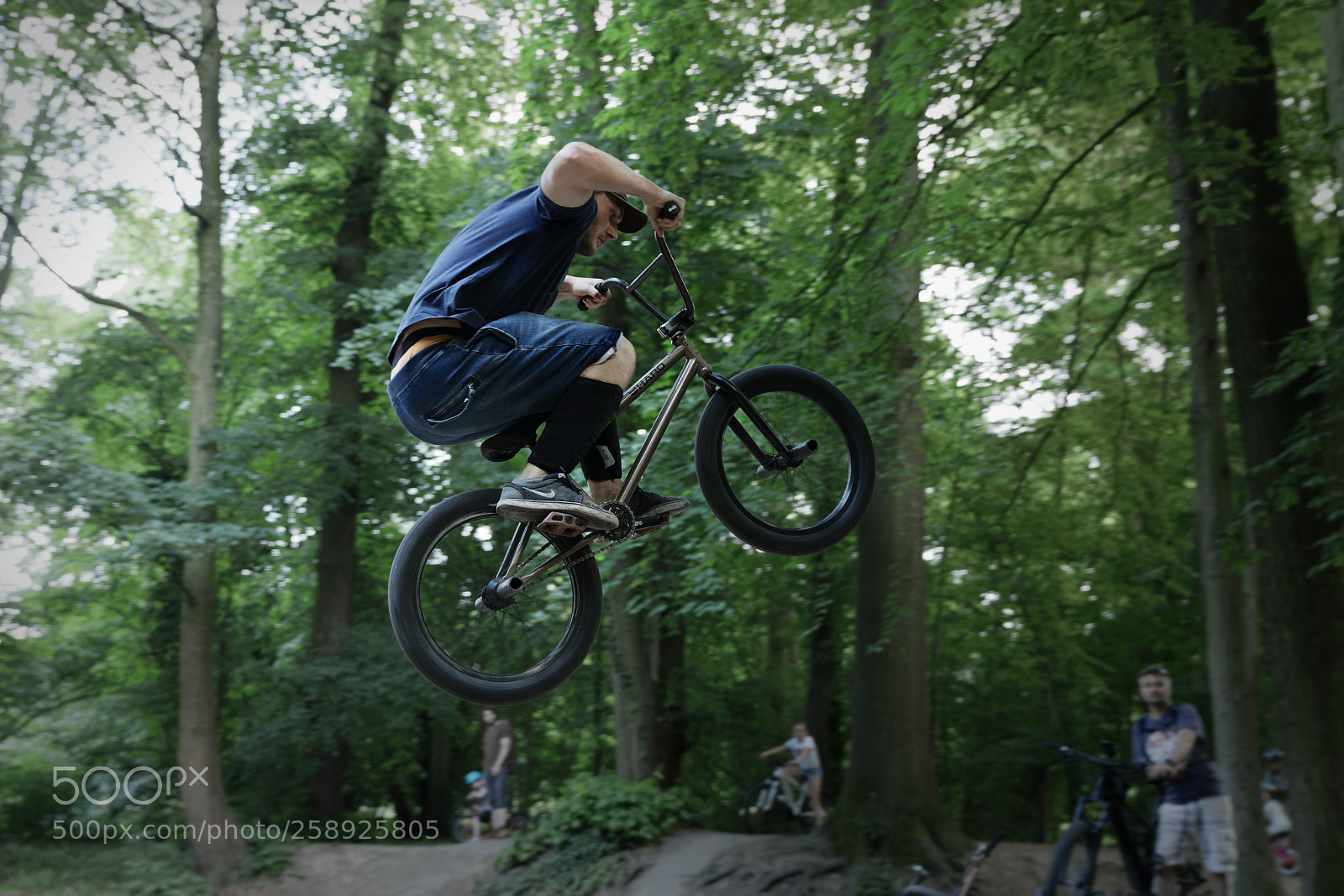 Canon EOS 6D Mark II sample photo. Riders in the woods photography
