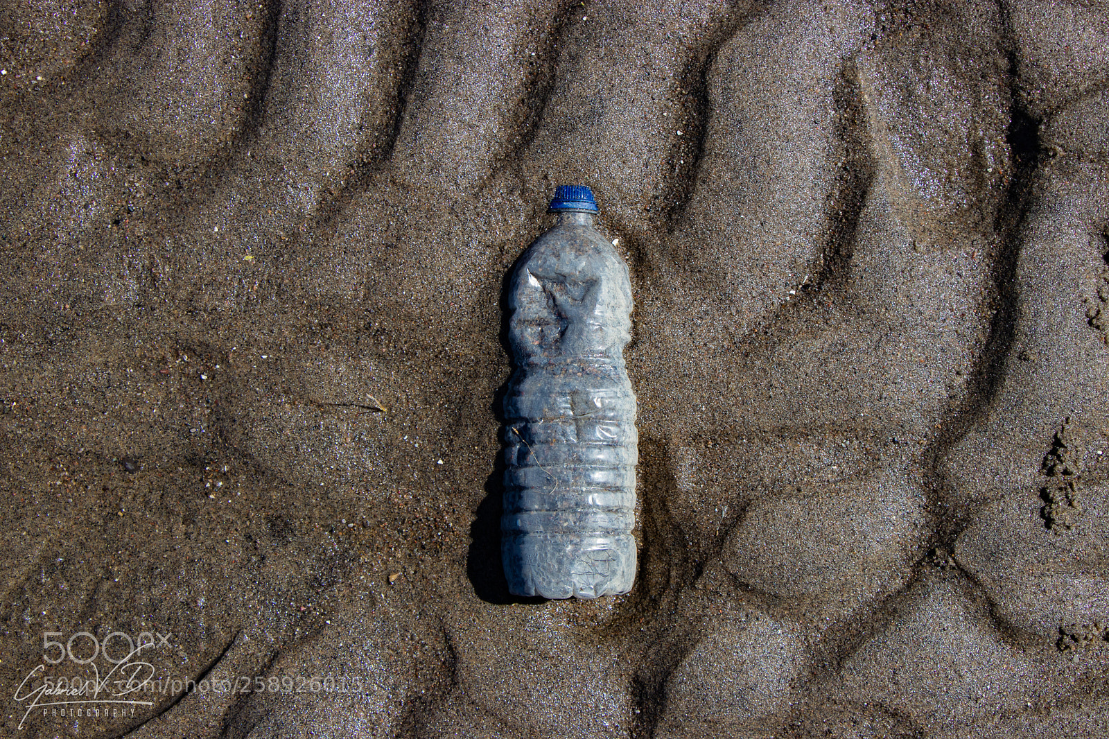Canon EOS 80D sample photo. Pollution photography