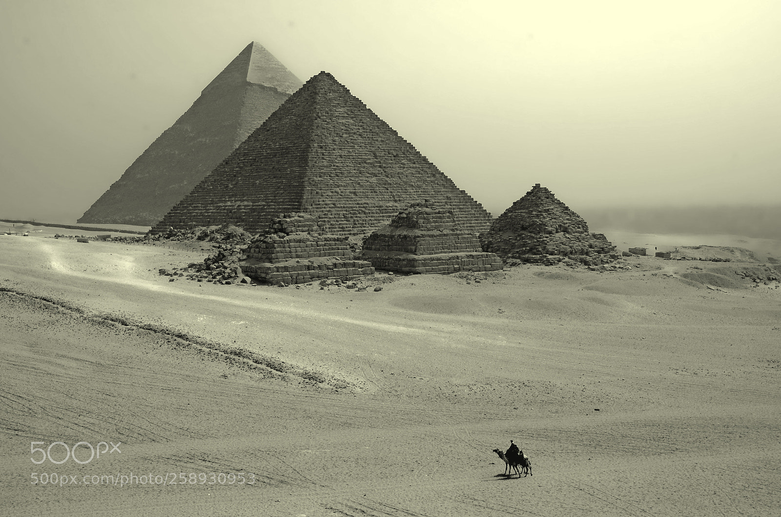 Nikon D7000 sample photo. The pyramids photography