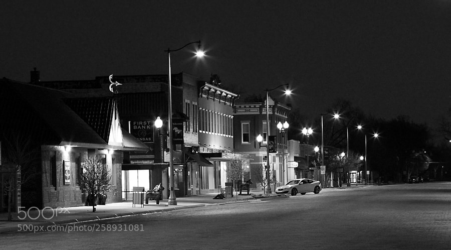 Pentax K-70 sample photo. Twilight on main street photography