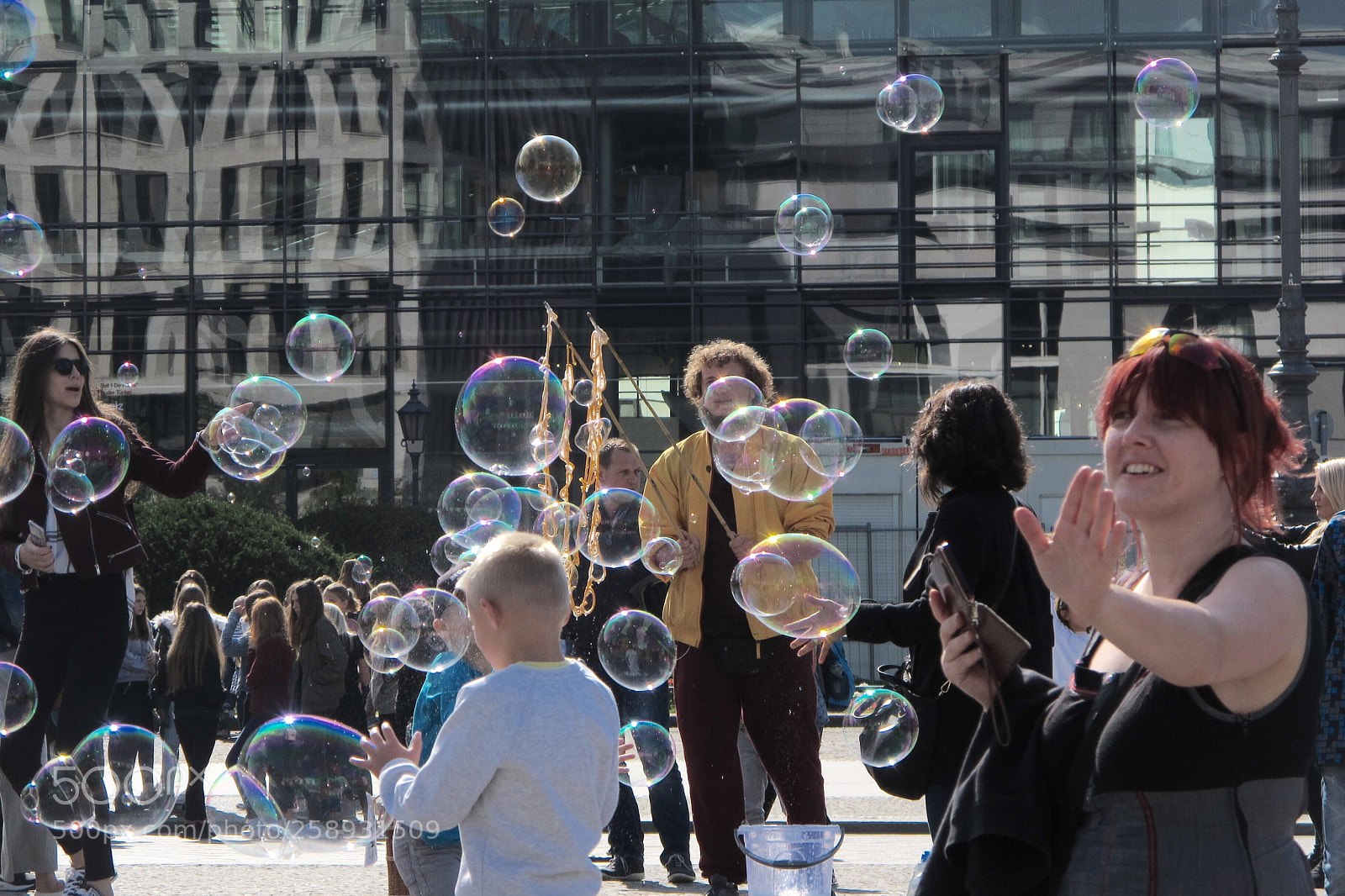 Canon PowerShot G12 sample photo. Bubbles in berlin photography