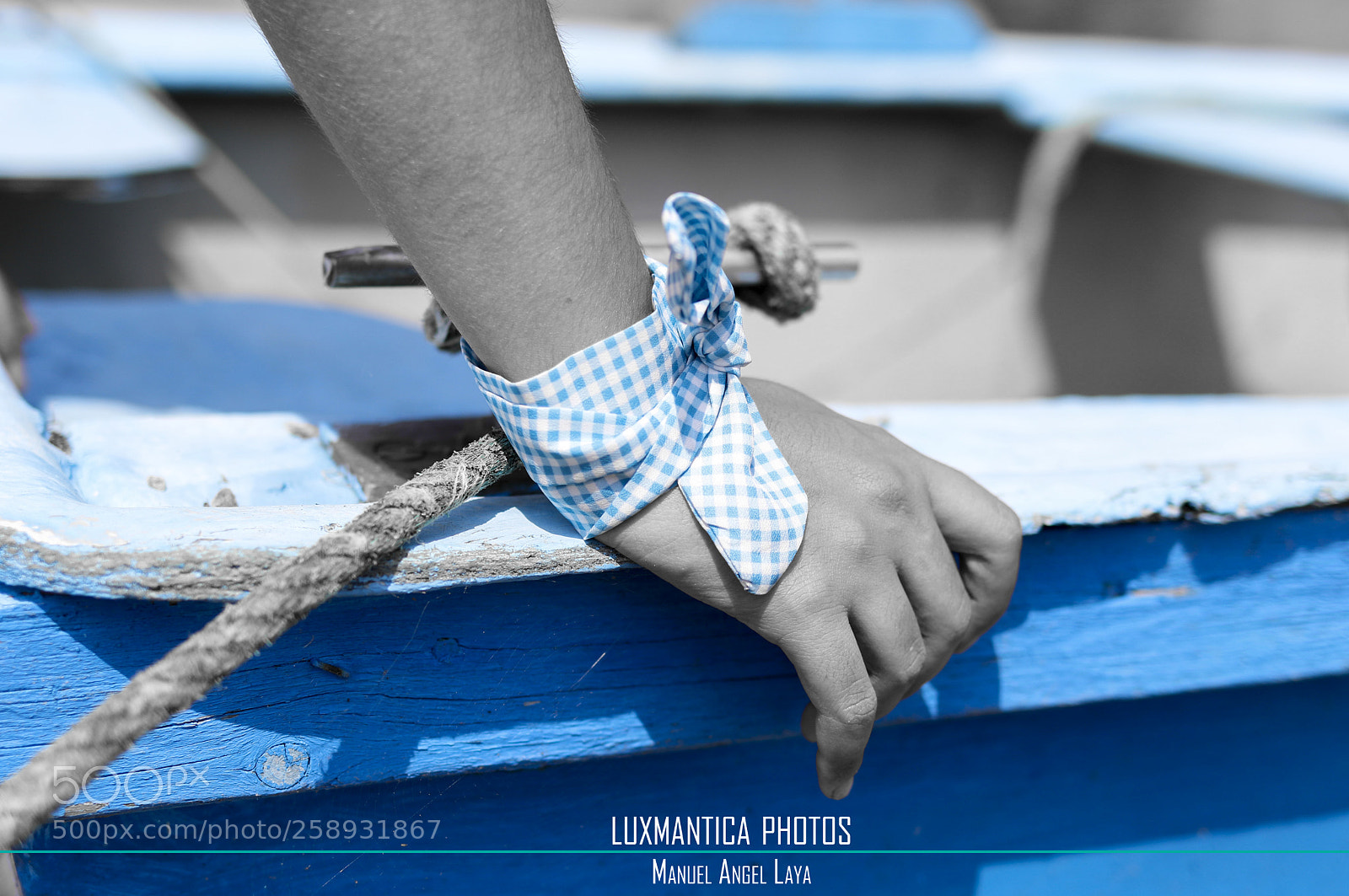 Canon EOS 7D Mark II sample photo. Re photography