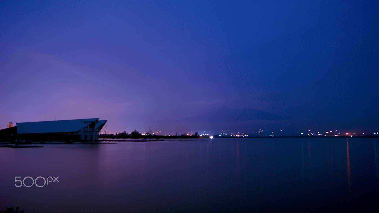 Sony Alpha DSLR-A380 sample photo. Blue night lake. photography