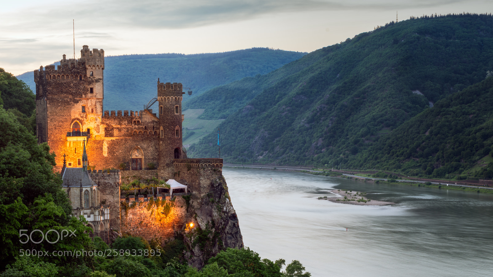 Sony a7R II sample photo. Burg rheinstein photography