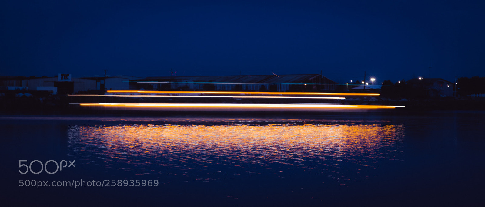 Canon EOS 6D Mark II sample photo. Lights on the river photography
