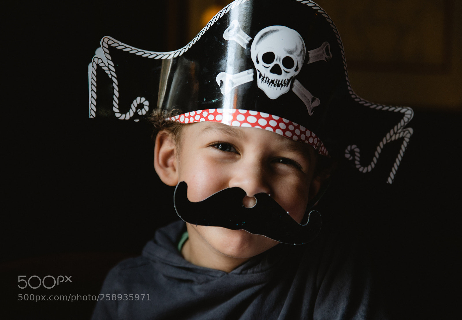 Canon EOS 6D Mark II sample photo. Piratey sneer photography
