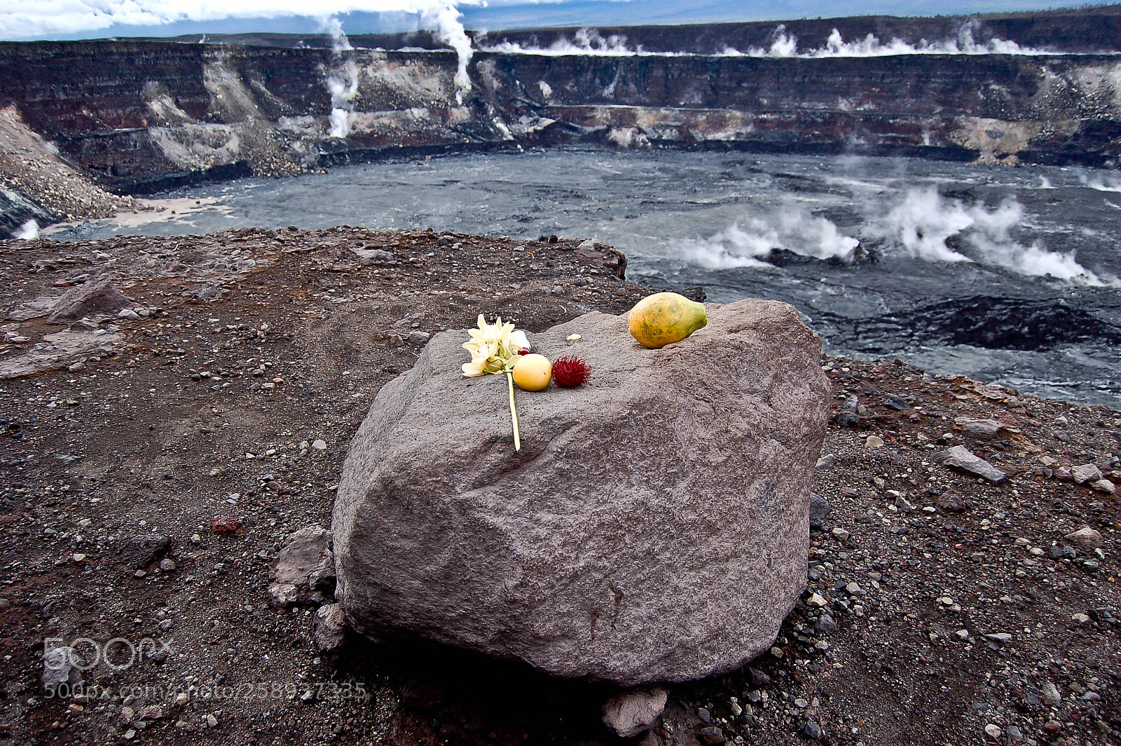 Nikon D50 sample photo. Print ready for retail photography