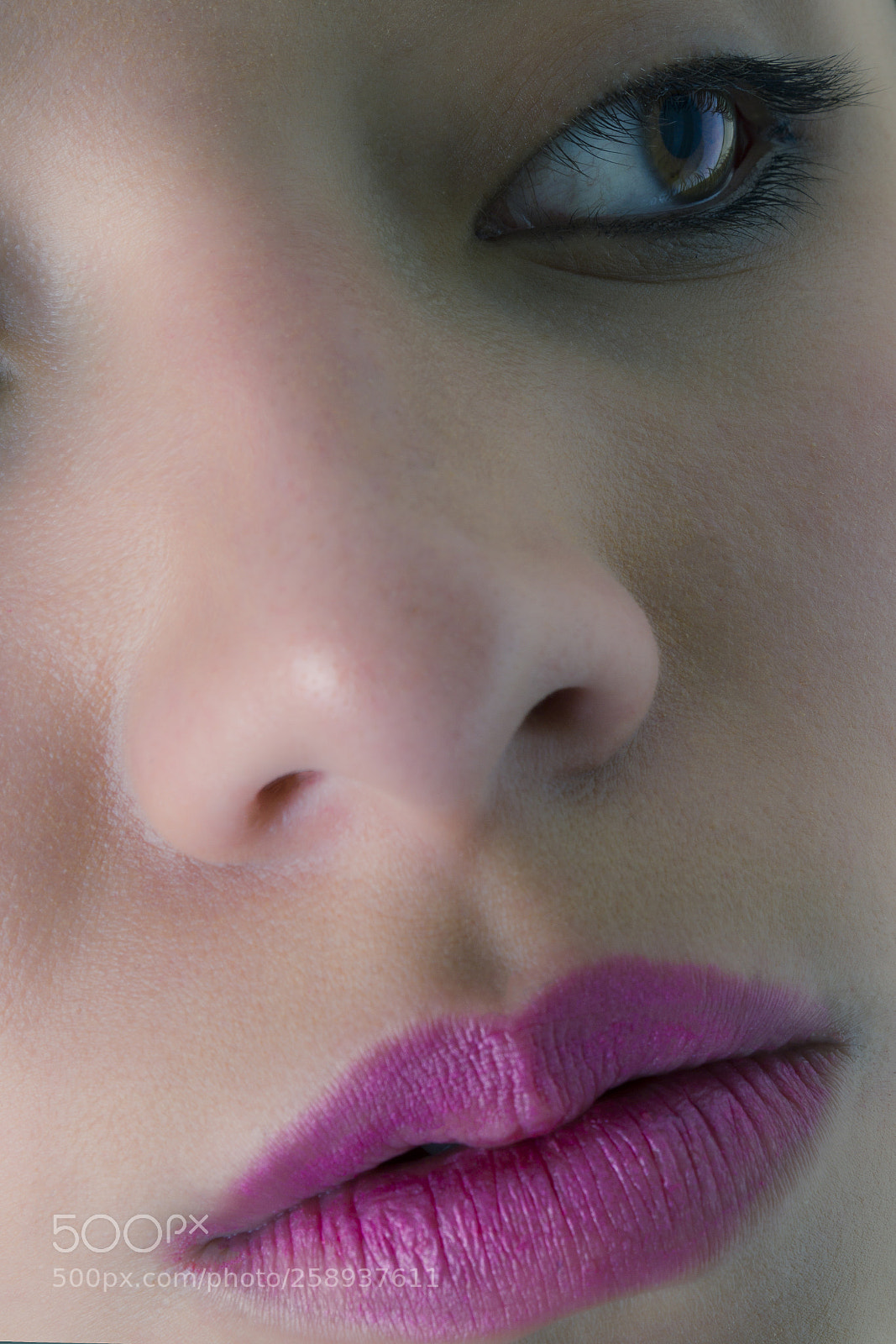 Canon EOS 7D sample photo. Beauty shot. photography