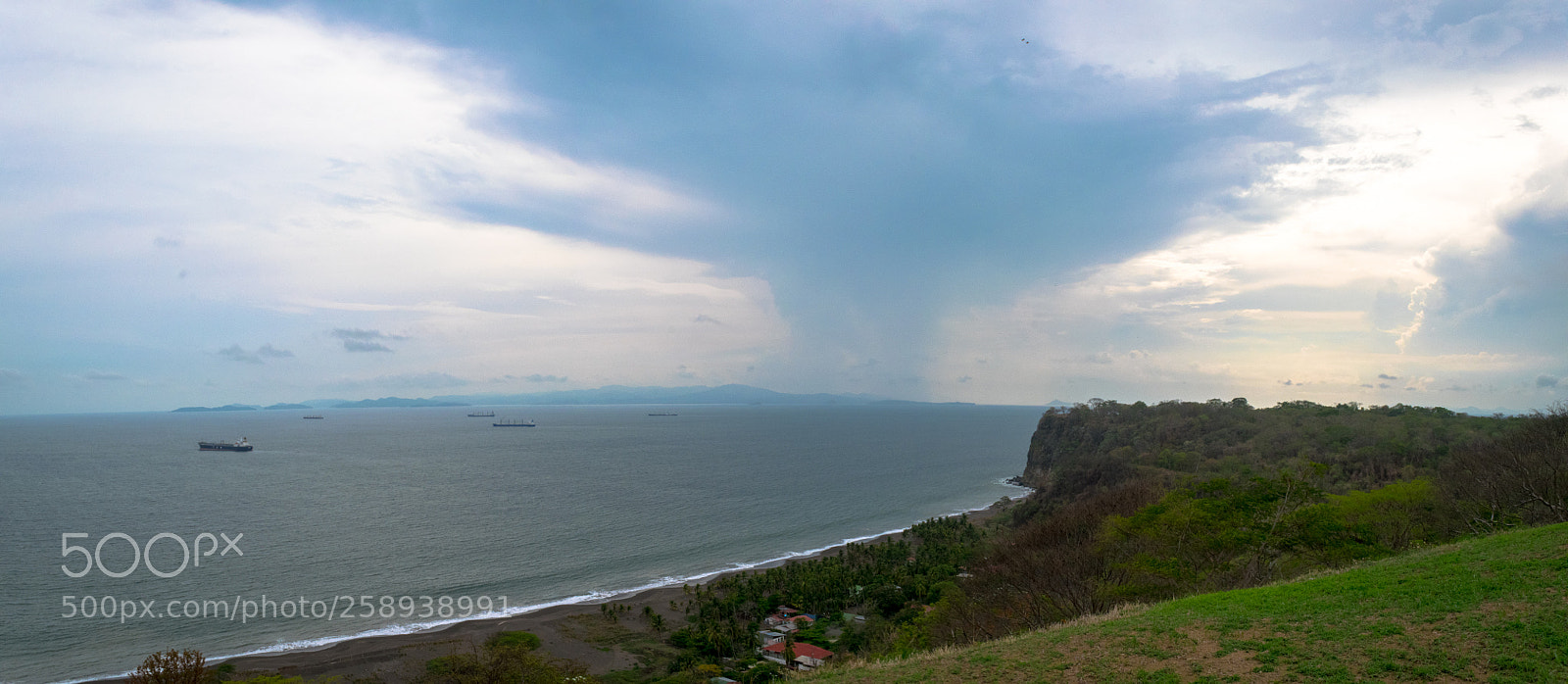 Nikon D5300 sample photo. Long way home photography
