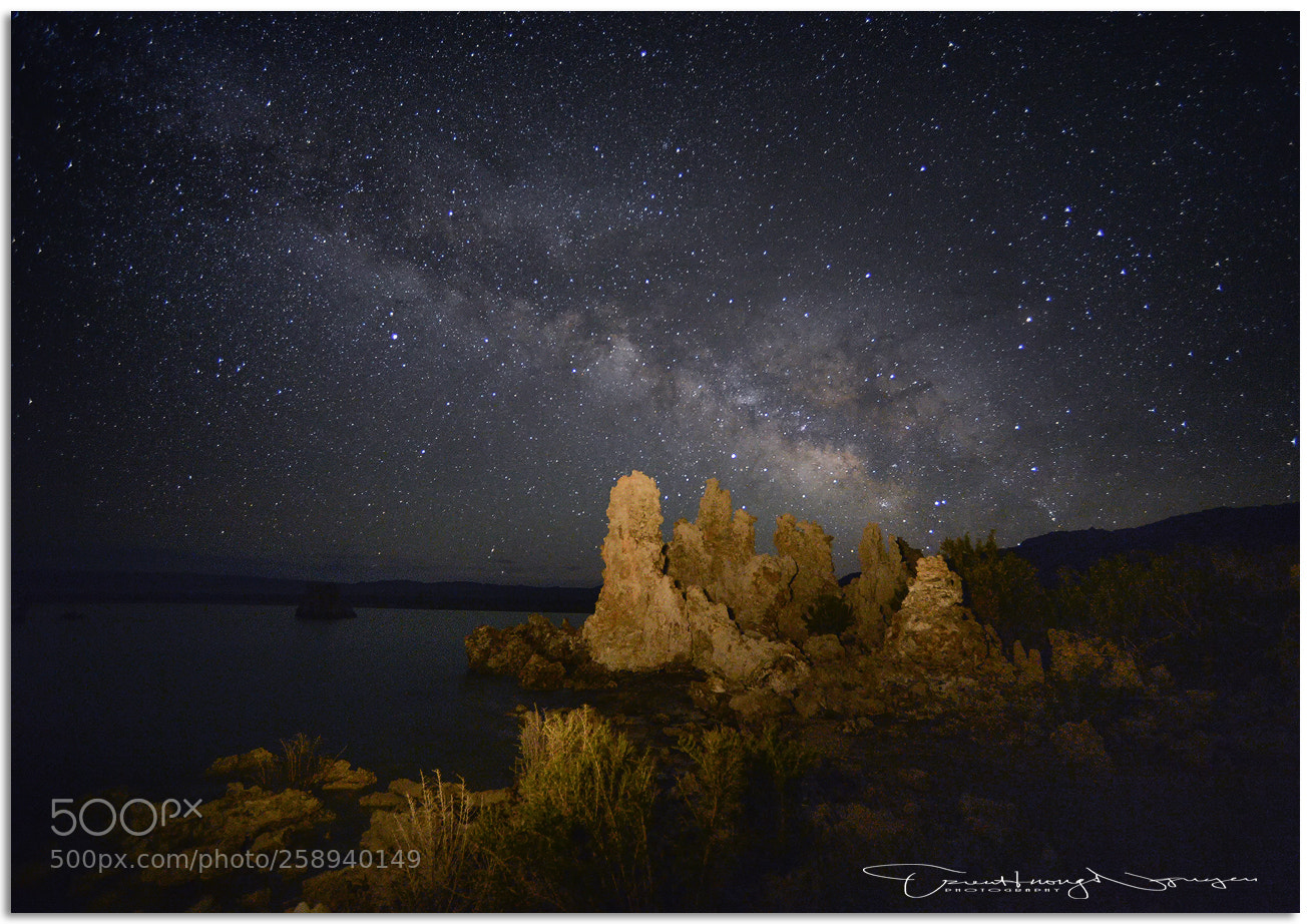 Nikon D4 sample photo. Milkyway @ mono lake, ca photography