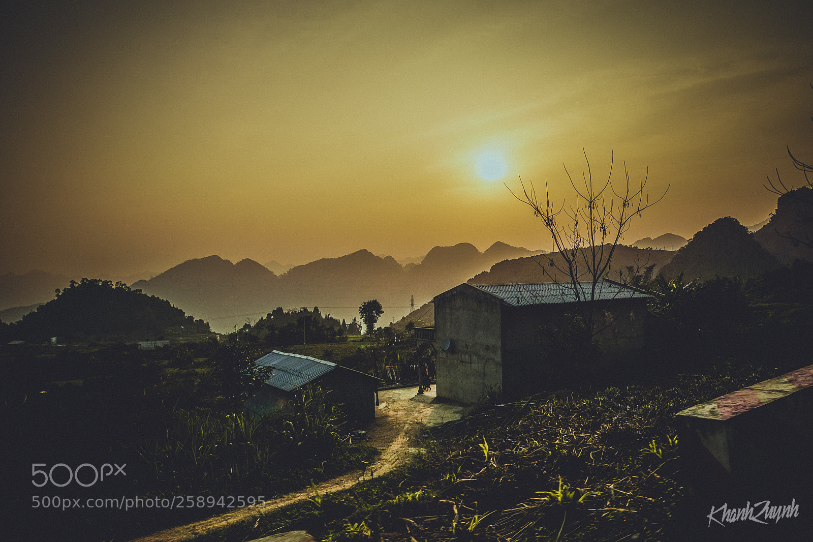 Sony a6000 sample photo. House of sun photography
