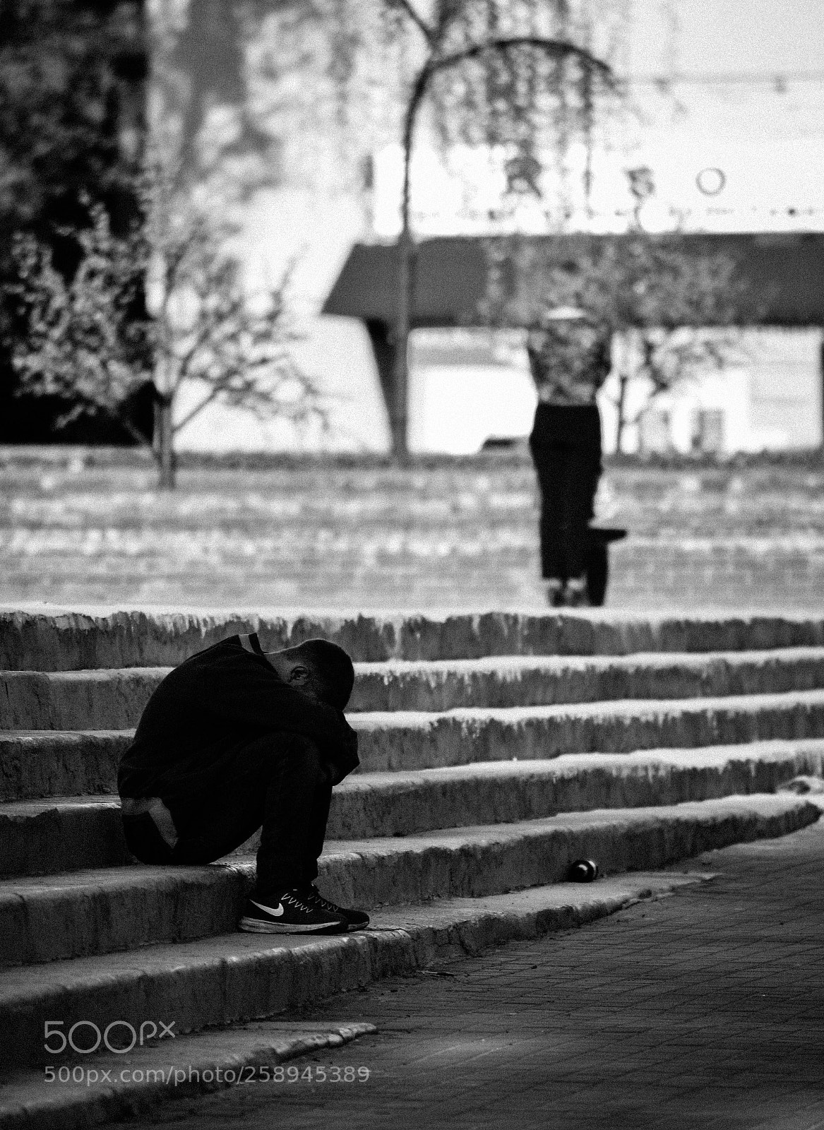 Nikon D5200 sample photo. Alienation photography