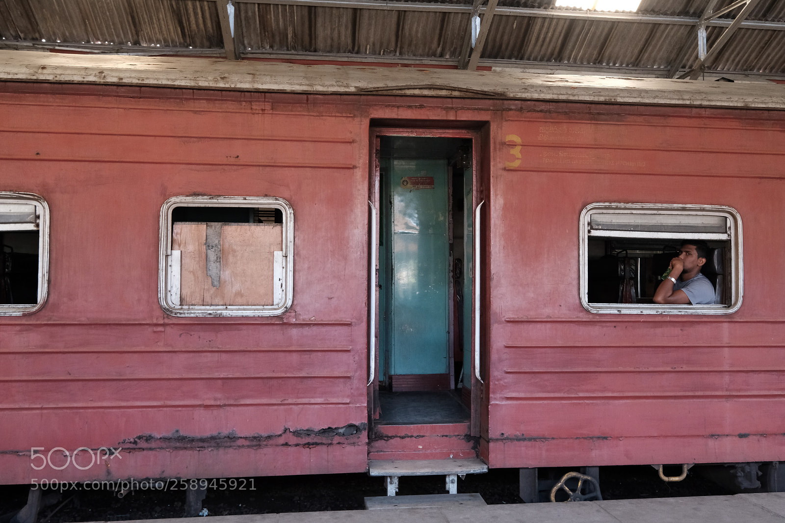 Fujifilm X-E3 sample photo. Train photography