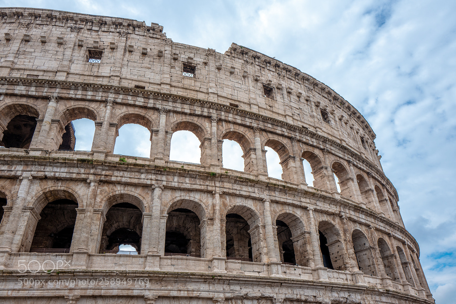 Leica Q (Typ 116) sample photo. Colosseum photography