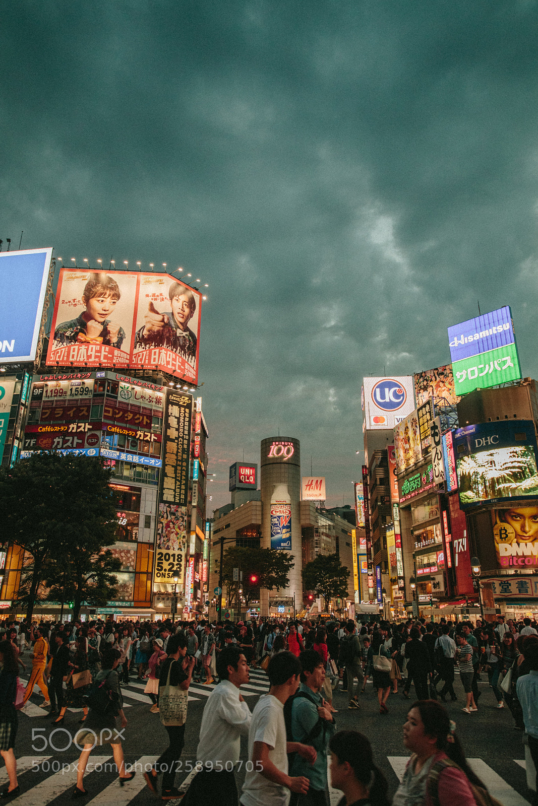 Canon EOS 5D Mark IV sample photo. Shibuya photography