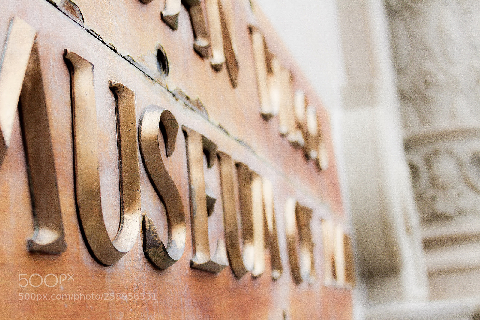 Canon EOS 700D (EOS Rebel T5i / EOS Kiss X7i) sample photo. Just a little perspective photography
