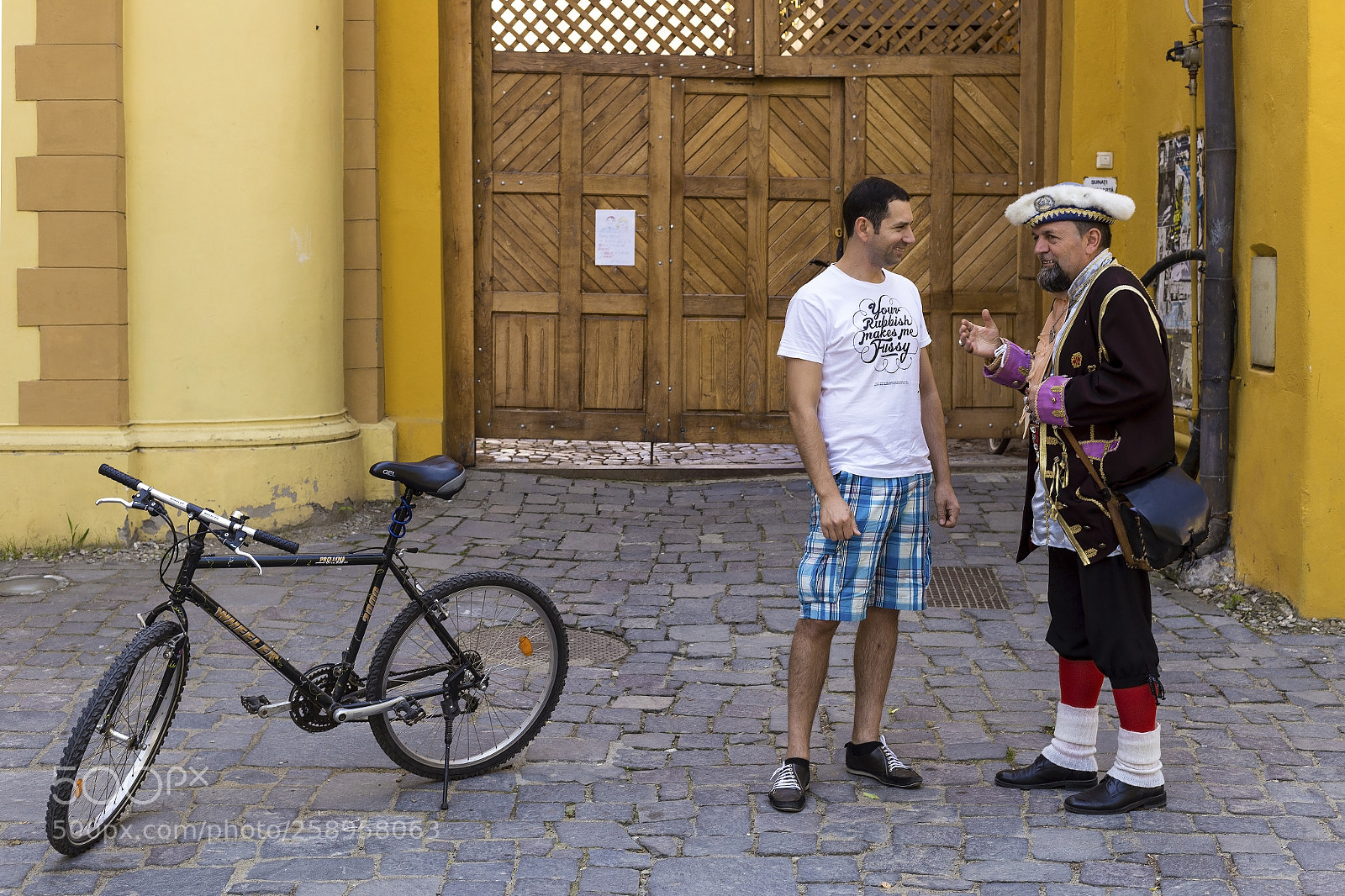 Canon EOS 6D sample photo. Storyteller. photography