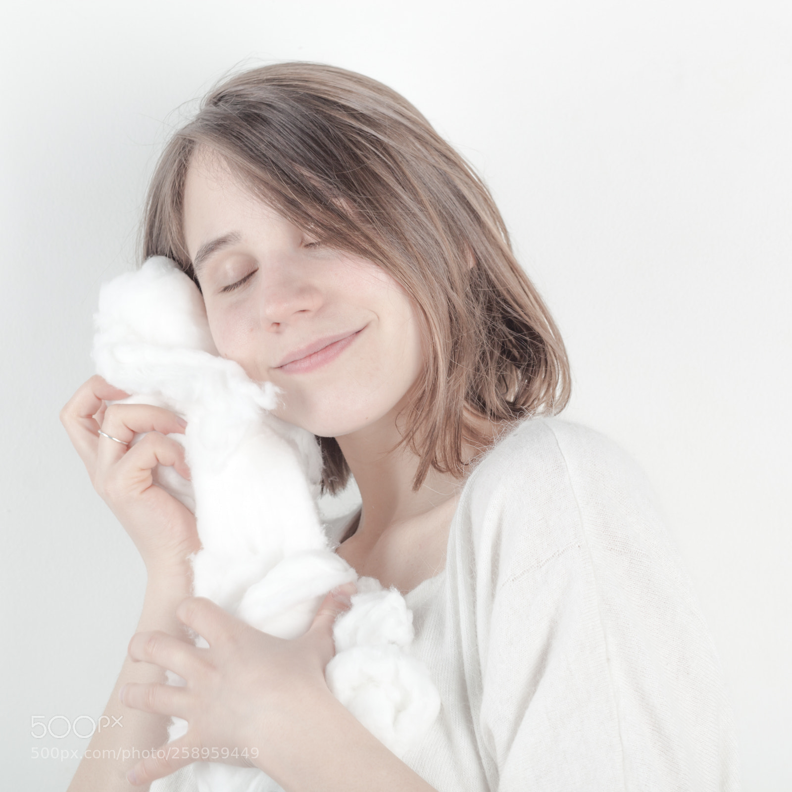 Canon EOS 5D Mark II sample photo. Softness photography