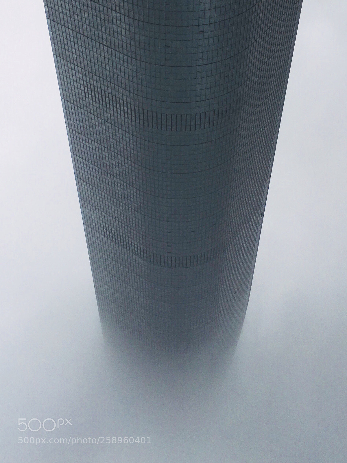 Apple iPhone SE sample photo. 埋进乌云里的大厦 photography