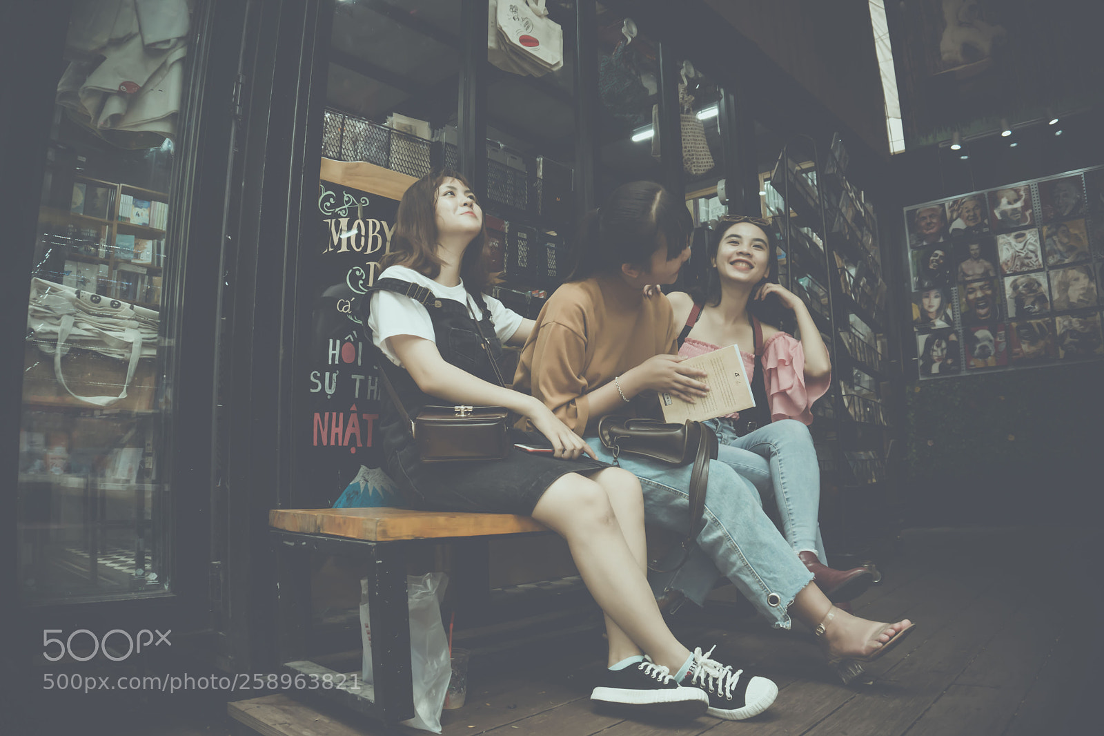 Sony a6000 sample photo. Vintage photography