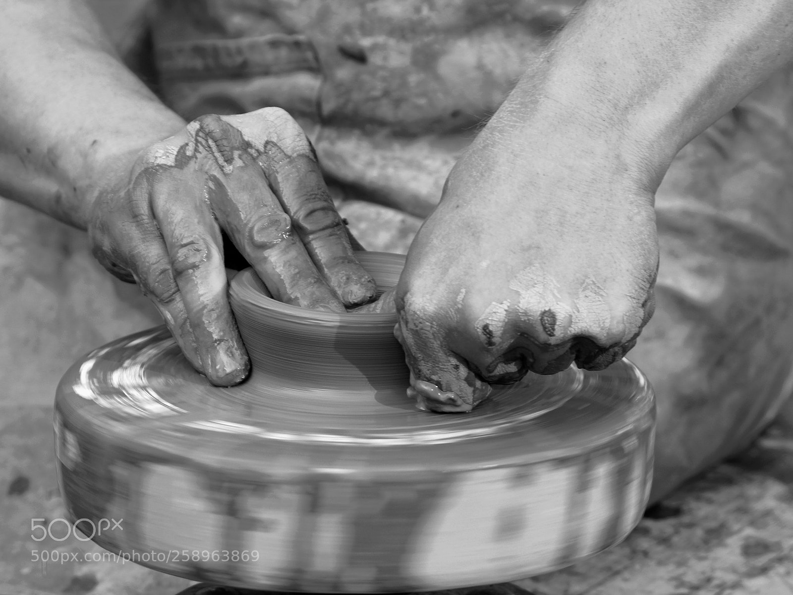 Canon EOS 60D sample photo. Potter's hands photography