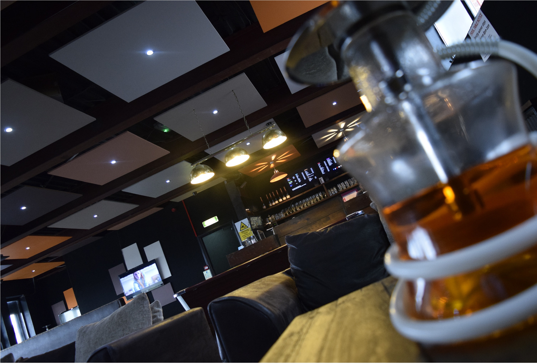 Nikon D5300 sample photo. Aladdins: number #1 shisha lounge photography