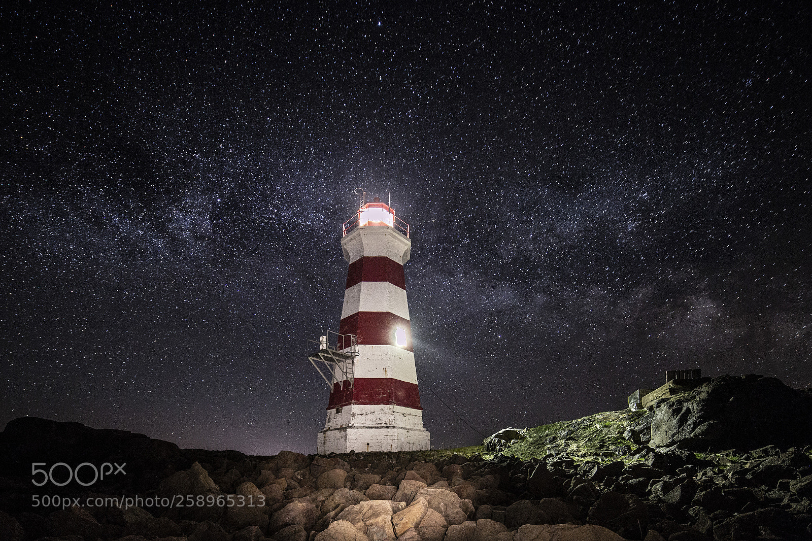 Canon EOS 6D sample photo. Western point light at photography