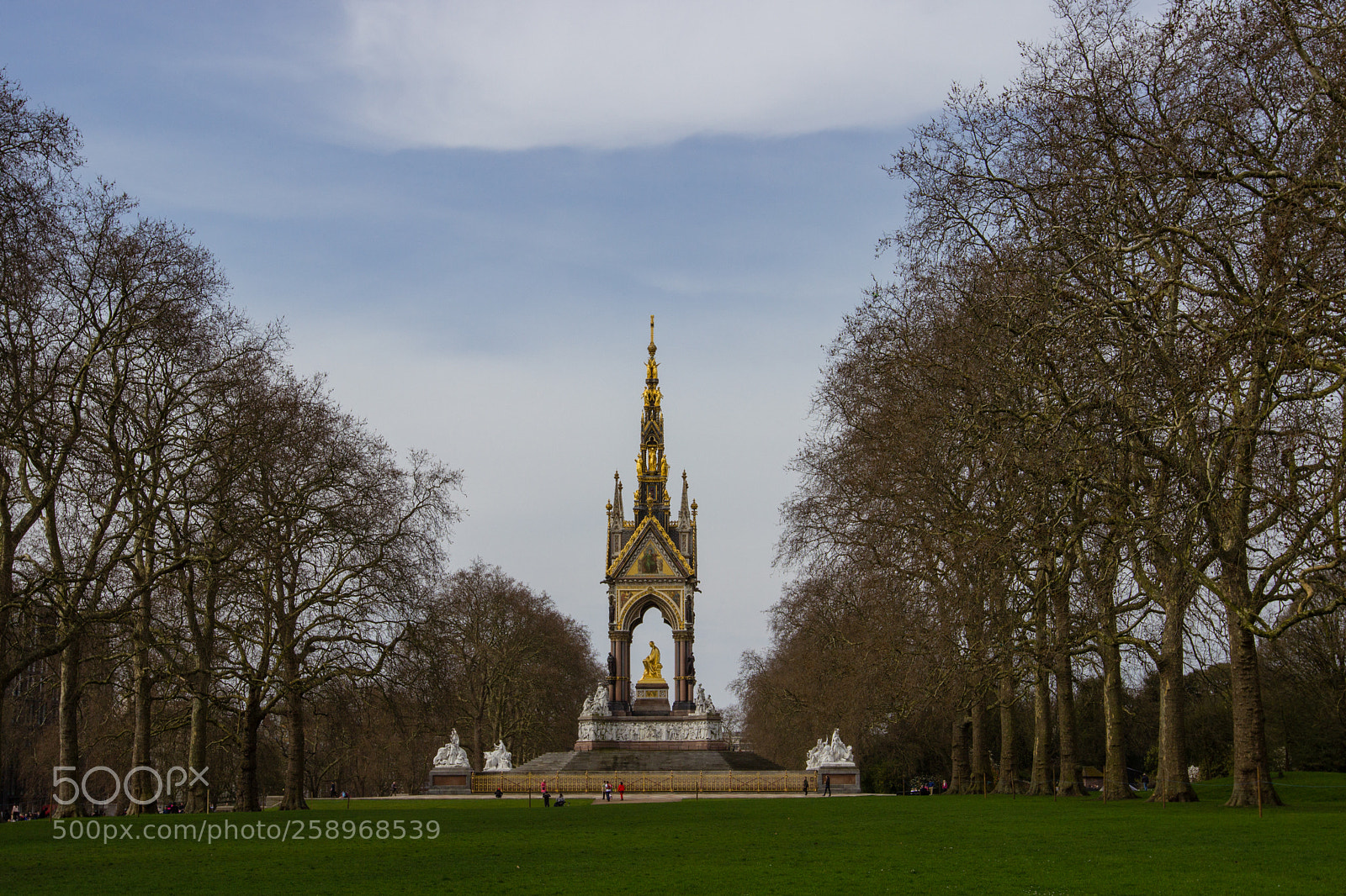 Canon EOS 600D (Rebel EOS T3i / EOS Kiss X5) sample photo. The albert memorial photography