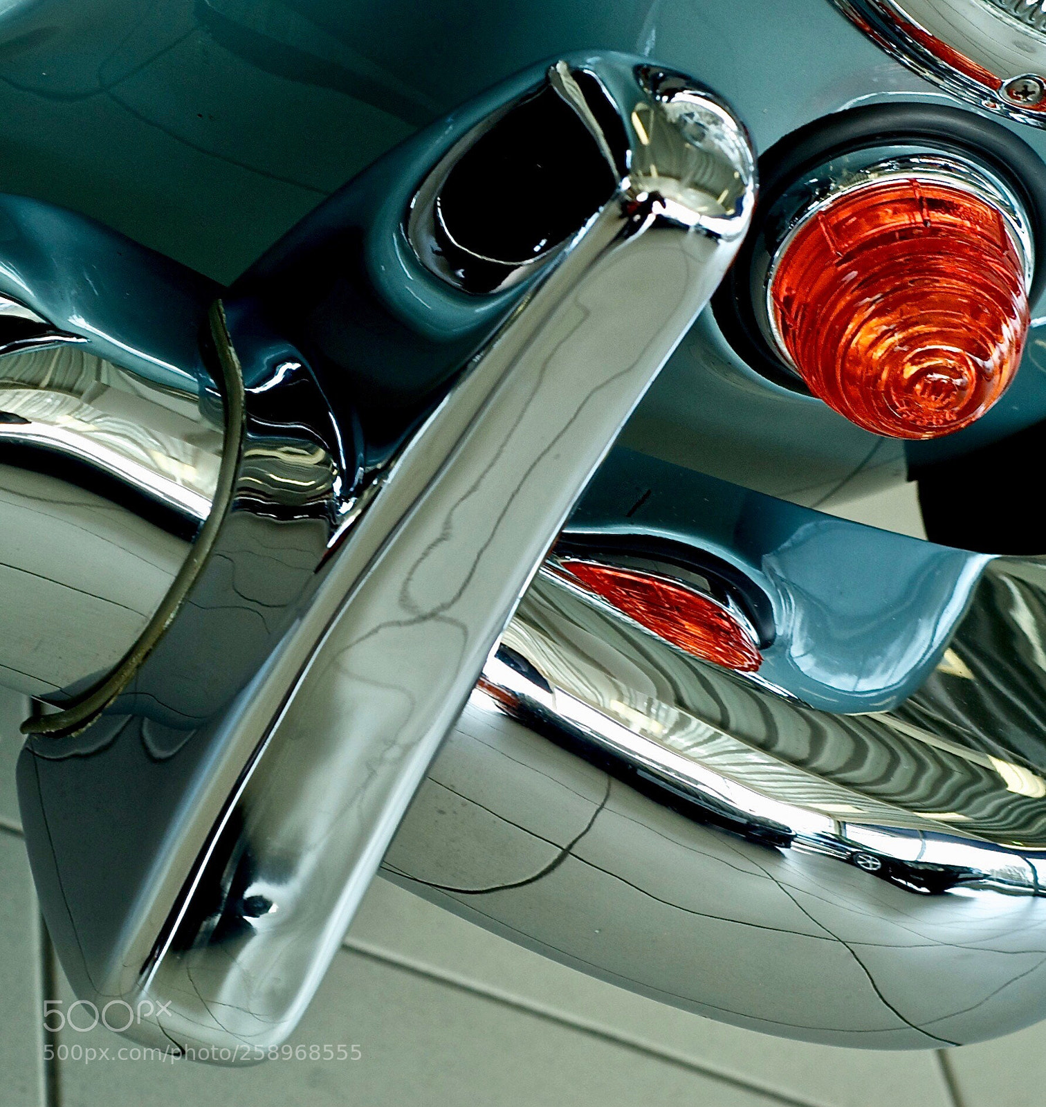 Nikon D50 sample photo. Complex reflection photography