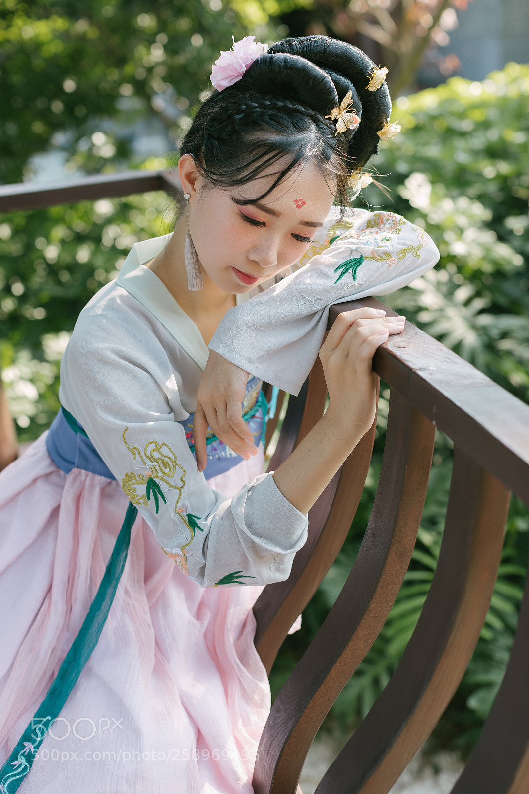 Canon EOS-1D X Mark II sample photo. Untitled photography