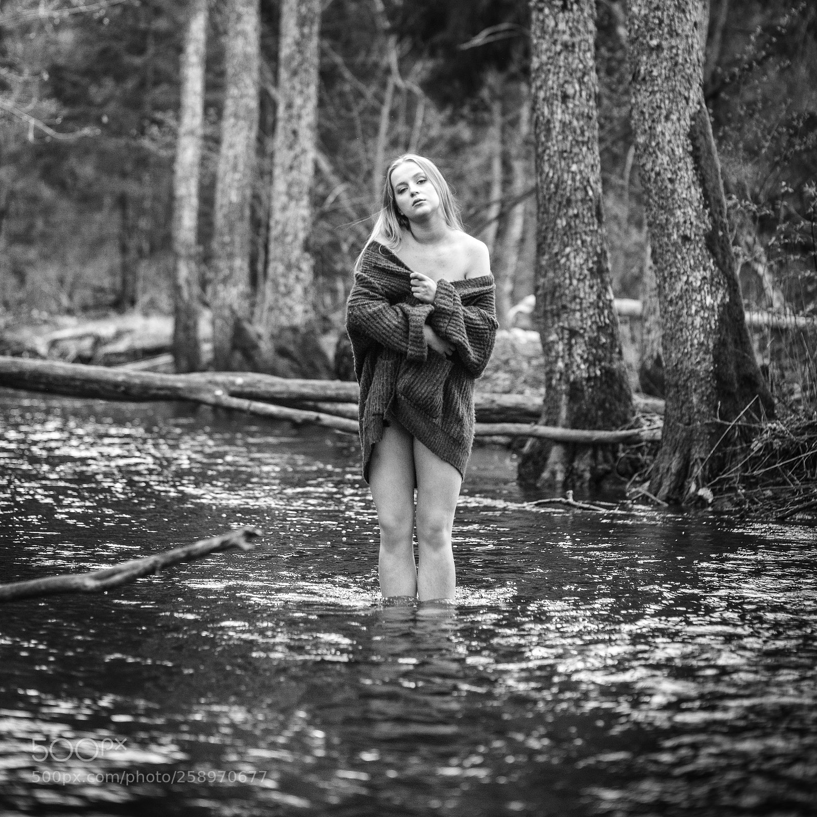 Canon EOS 5D Mark II sample photo. Gabi at the river photography