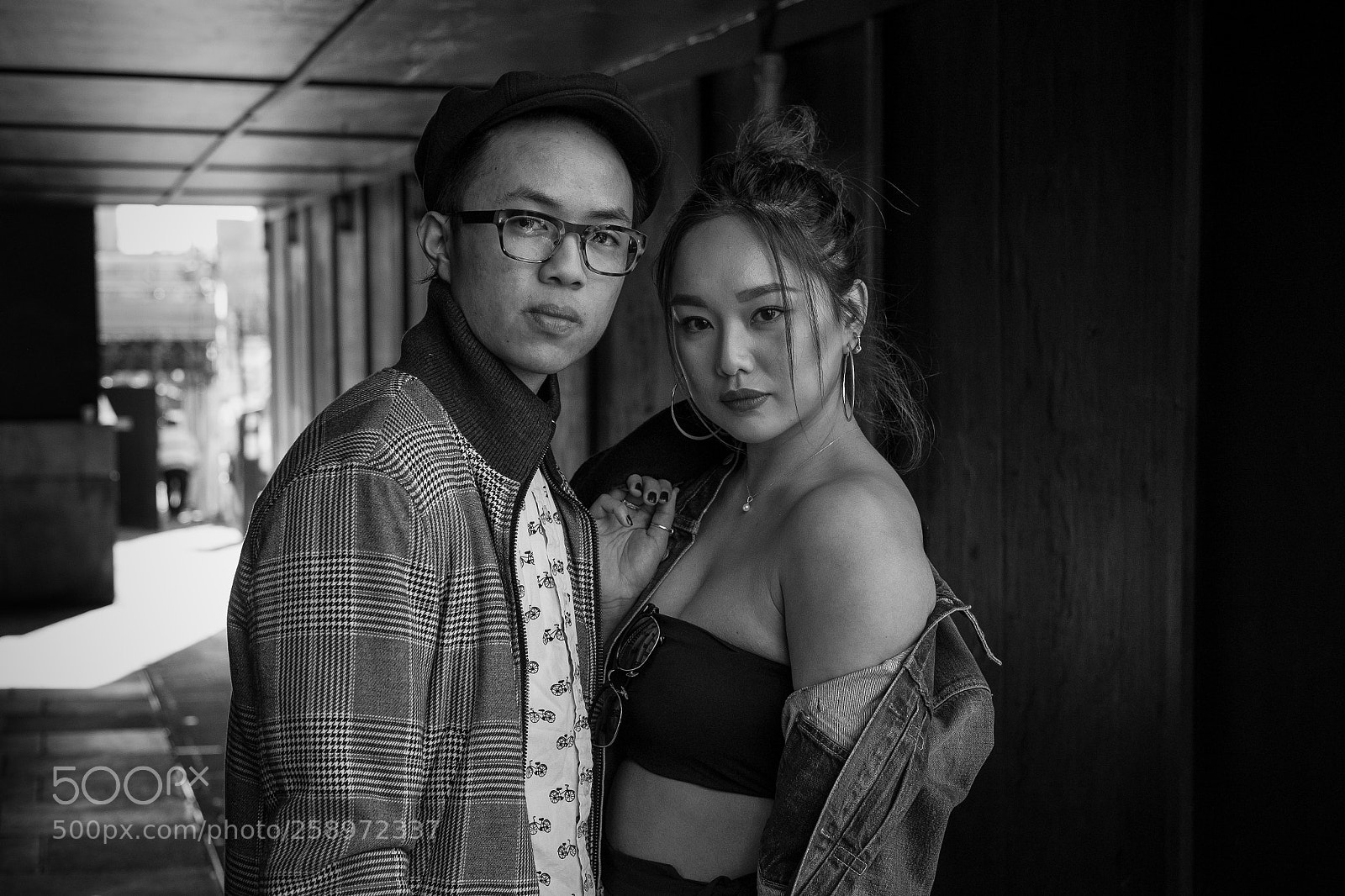 Fujifilm X-T1 sample photo. A couple pose photography
