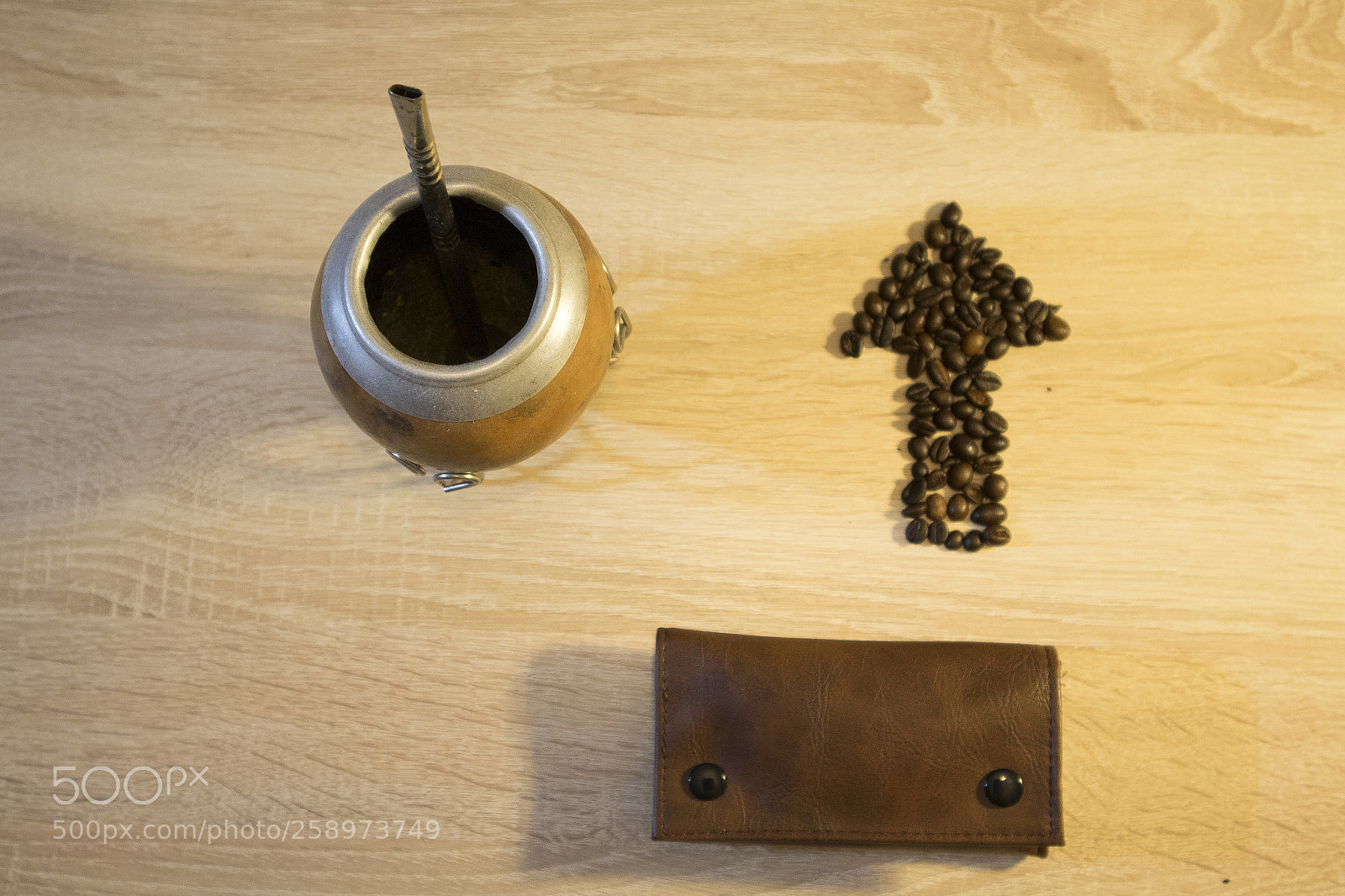Canon EOS M10 sample photo. Drink and go photography
