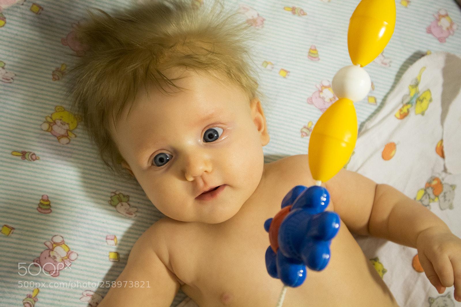 Canon EOS M10 sample photo. Happy newborn photography