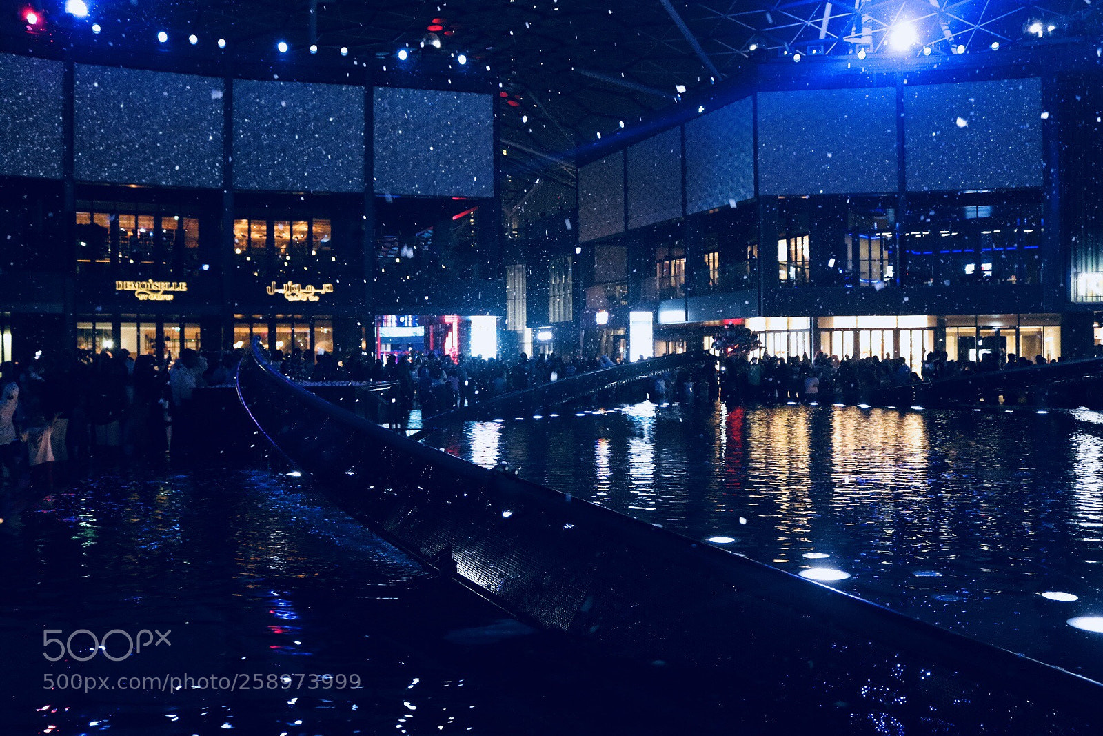 Canon EOS 750D (EOS Rebel T6i / EOS Kiss X8i) sample photo. Snow night photography